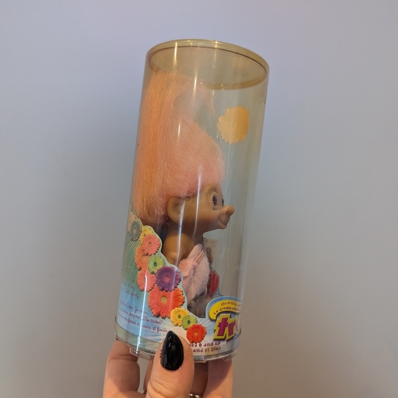 Trolls Doll with Pink Hair 2006 Unopened - Picture 2 of 6